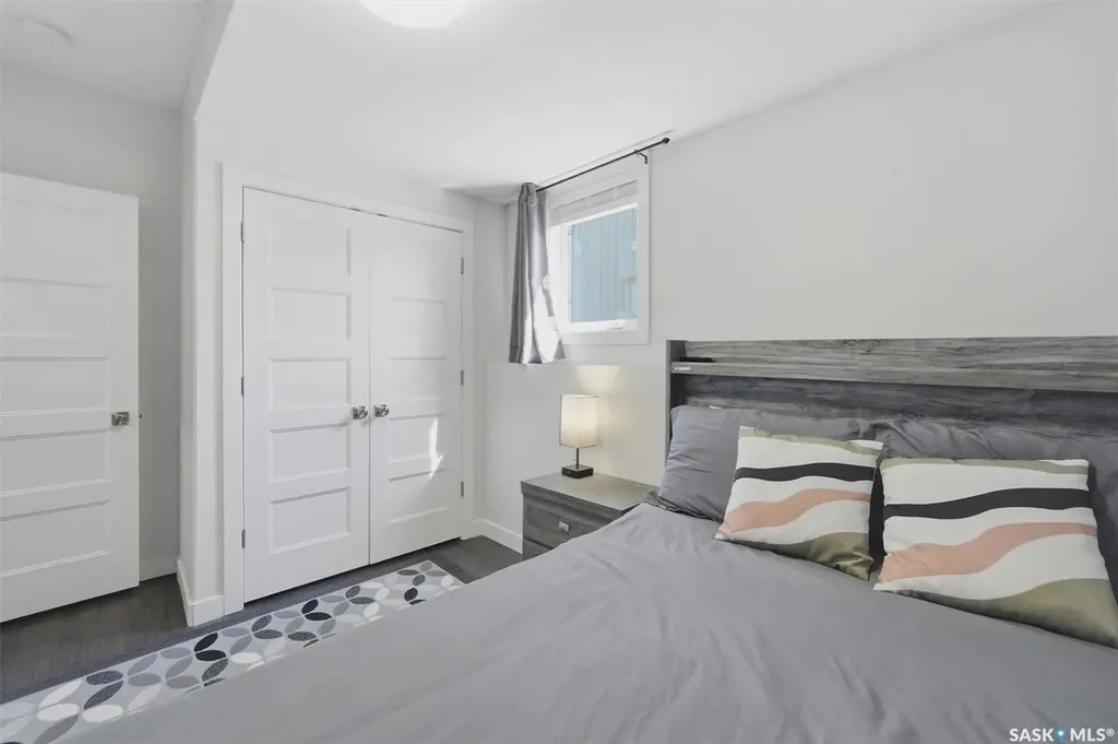 202 Bentley Court Saskatoon SK S7L 6L4