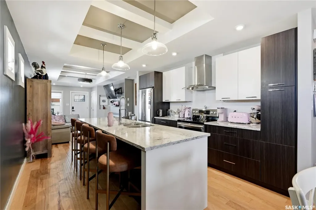450 Bentley Court Saskatoon SK S7L 6L3
