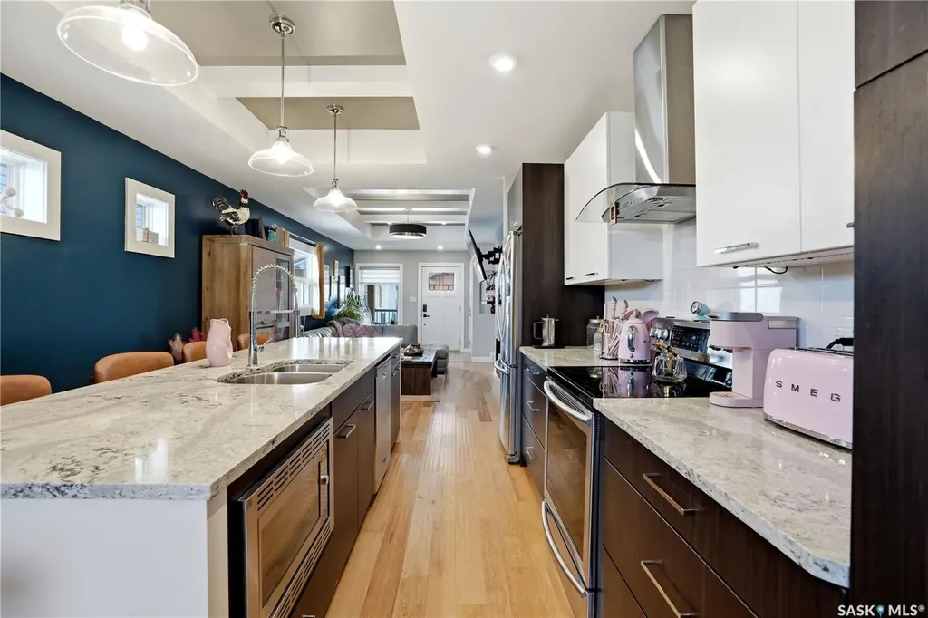 450 Bentley Court Saskatoon SK S7L 6L3