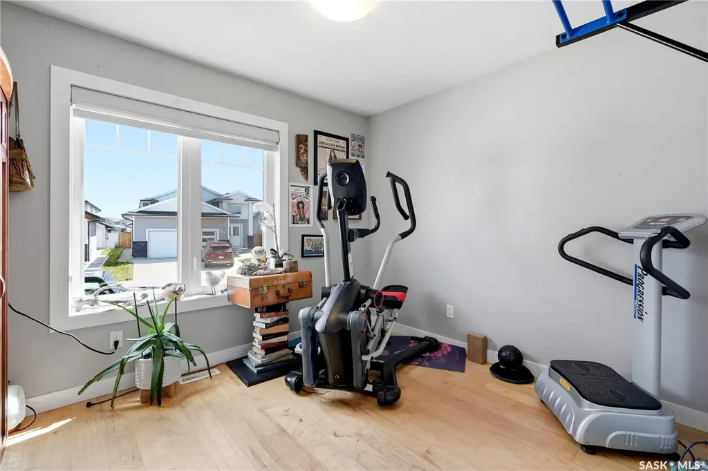 450 Bentley Court Saskatoon SK S7L 6L3