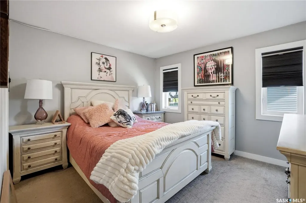 450 Bentley Court Saskatoon SK S7L 6L3