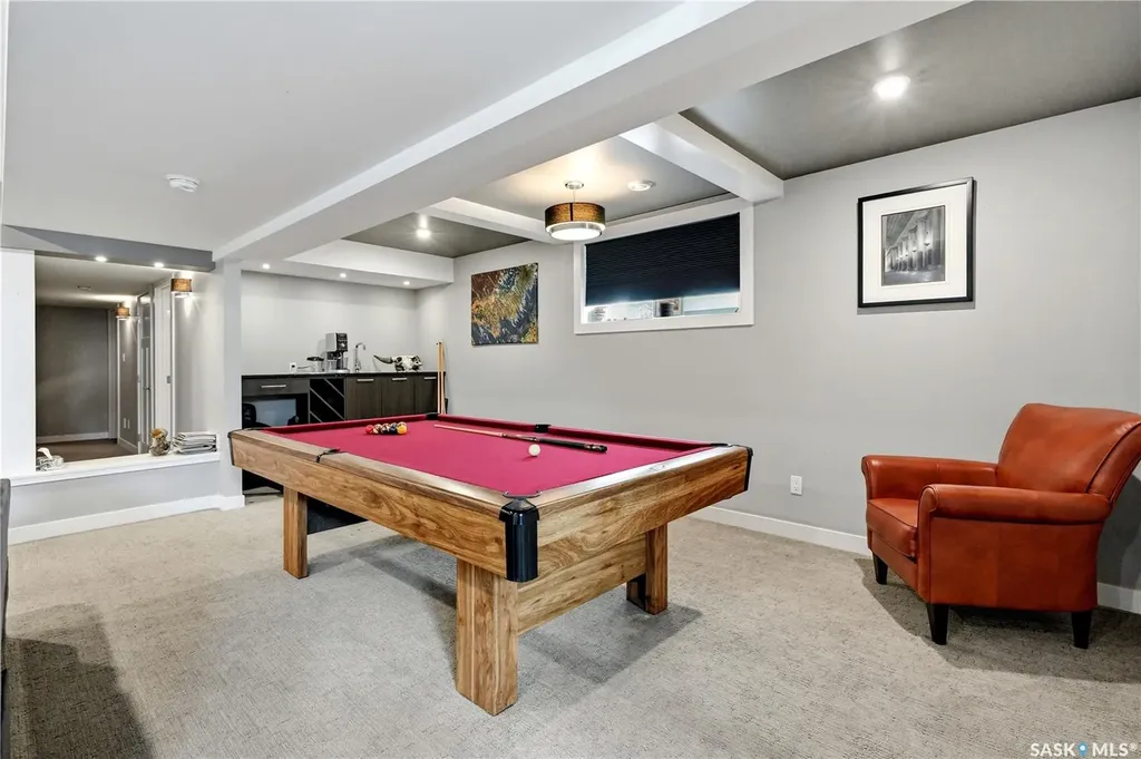 450 Bentley Court Saskatoon SK S7L 6L3