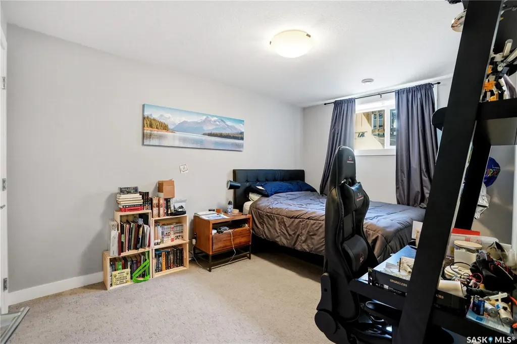 450 Bentley Court Saskatoon SK S7L 6L3