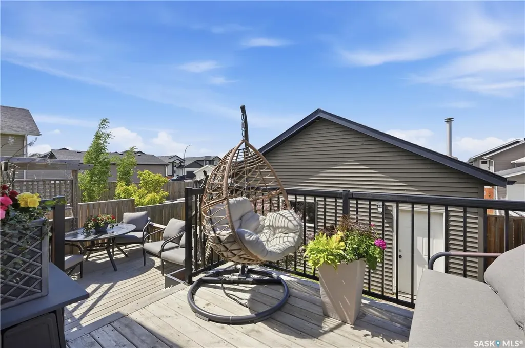 450 Bentley Court Saskatoon SK S7L 6L3