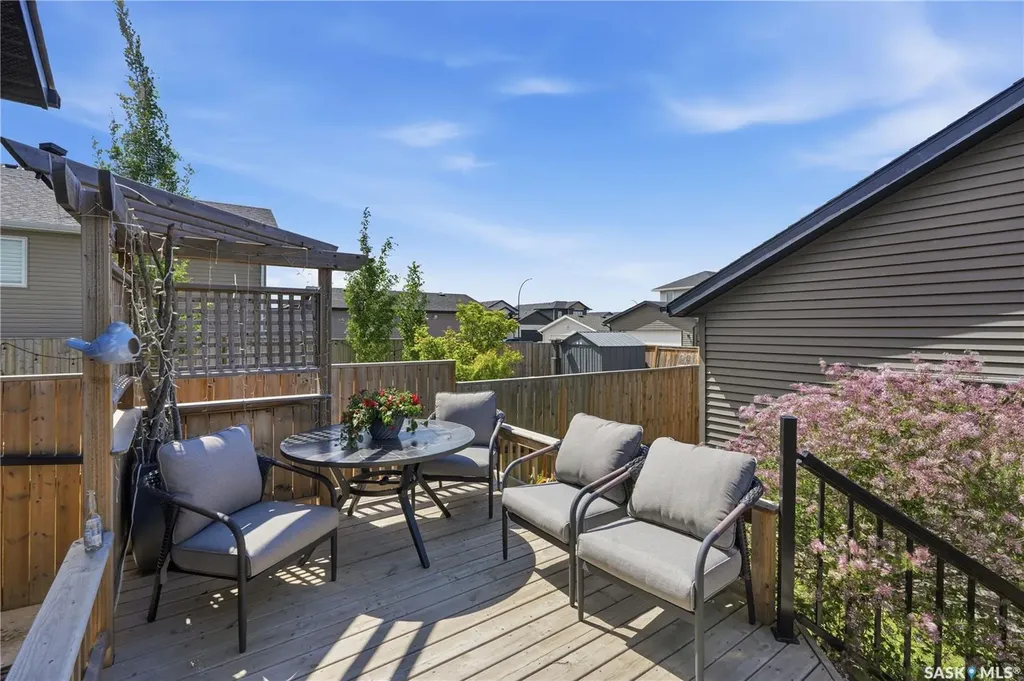 450 Bentley Court Saskatoon SK S7L 6L3