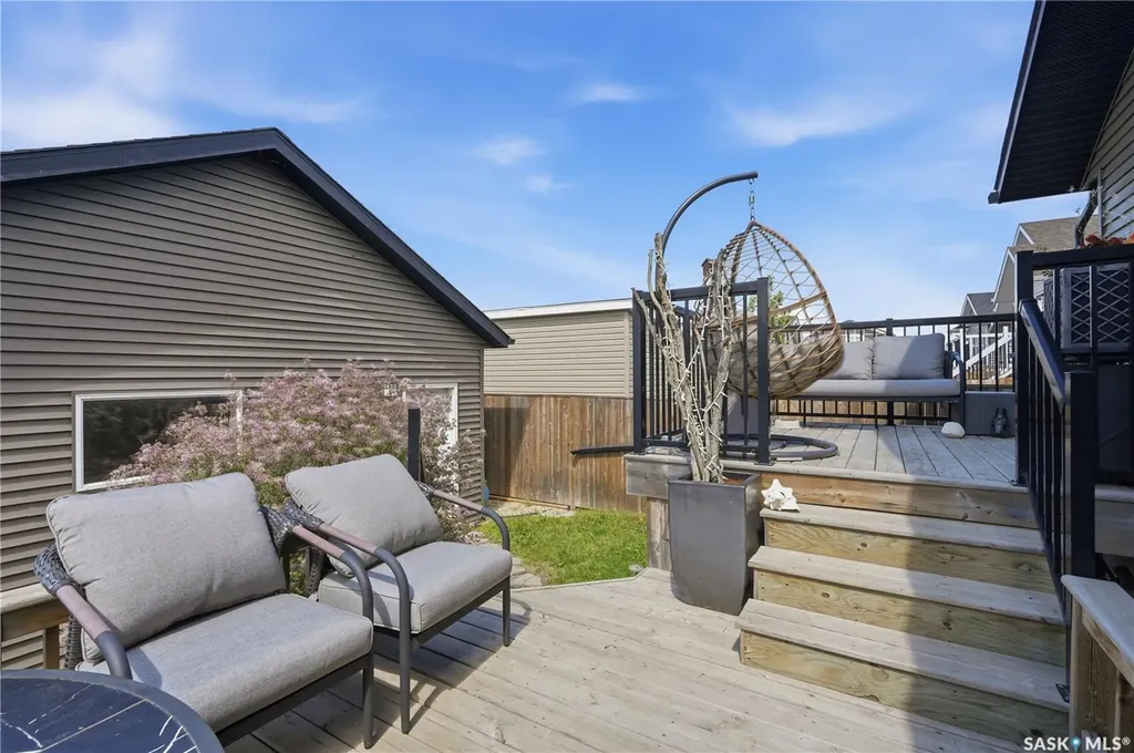 450 Bentley Court Saskatoon SK S7L 6L3