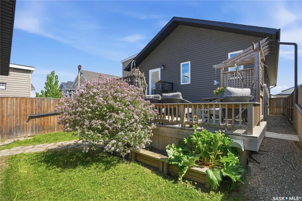 450 Bentley Court Saskatoon SK S7L 6L3