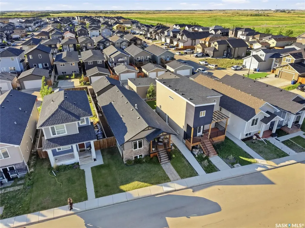 450 Bentley Court Saskatoon SK S7L 6L3