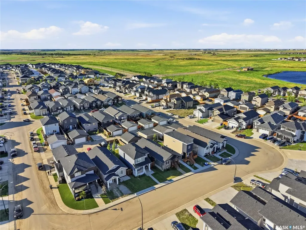 450 Bentley Court Saskatoon SK S7L 6L3