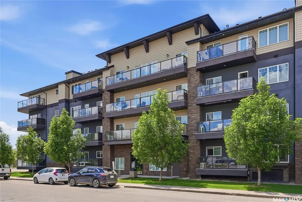 702 Hart Road Saskatoon SK S7M 4P4