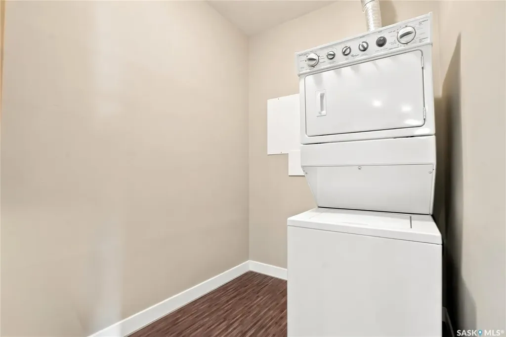 702 Hart Road Saskatoon SK S7M 4P4