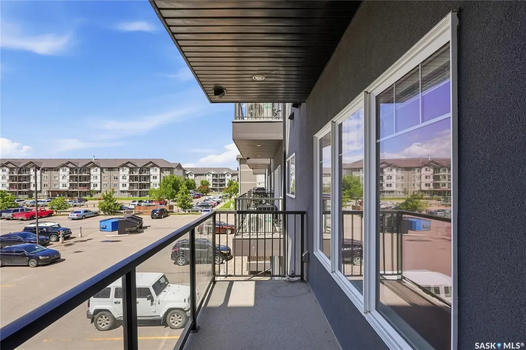 702 Hart Road Saskatoon SK S7M 4P4