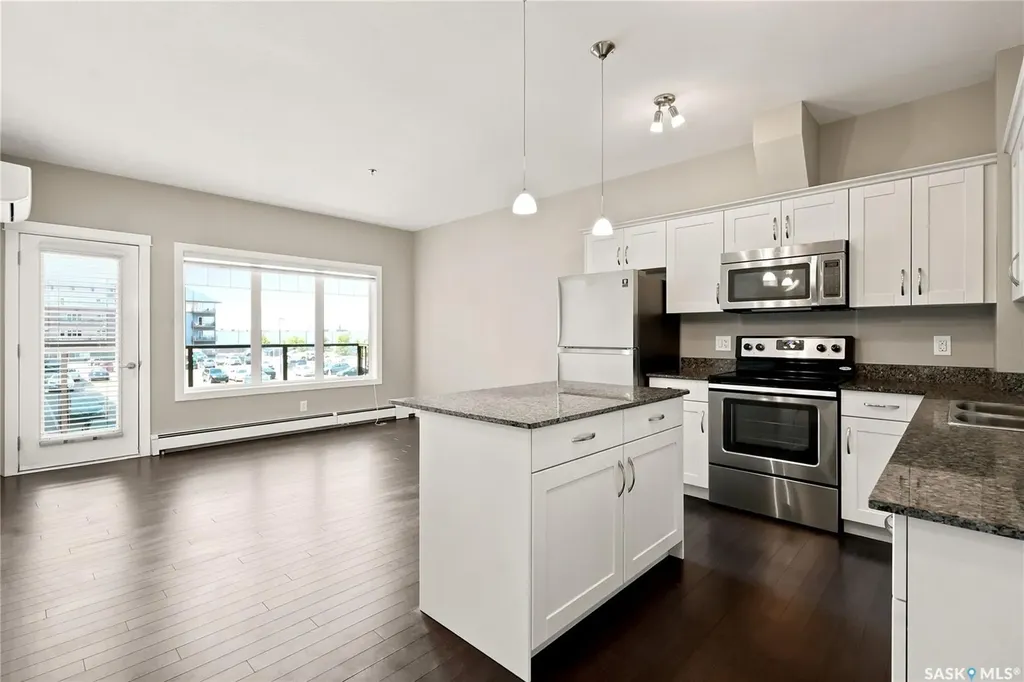 702 Hart Road Saskatoon SK S7M 4P4