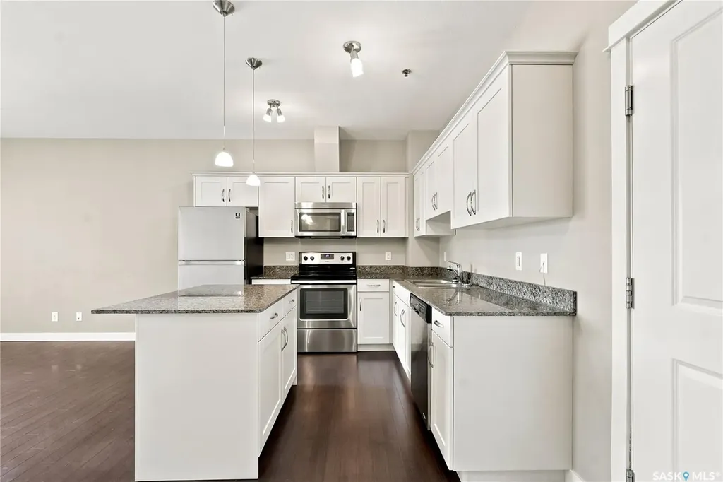 702 Hart Road Saskatoon SK S7M 4P4