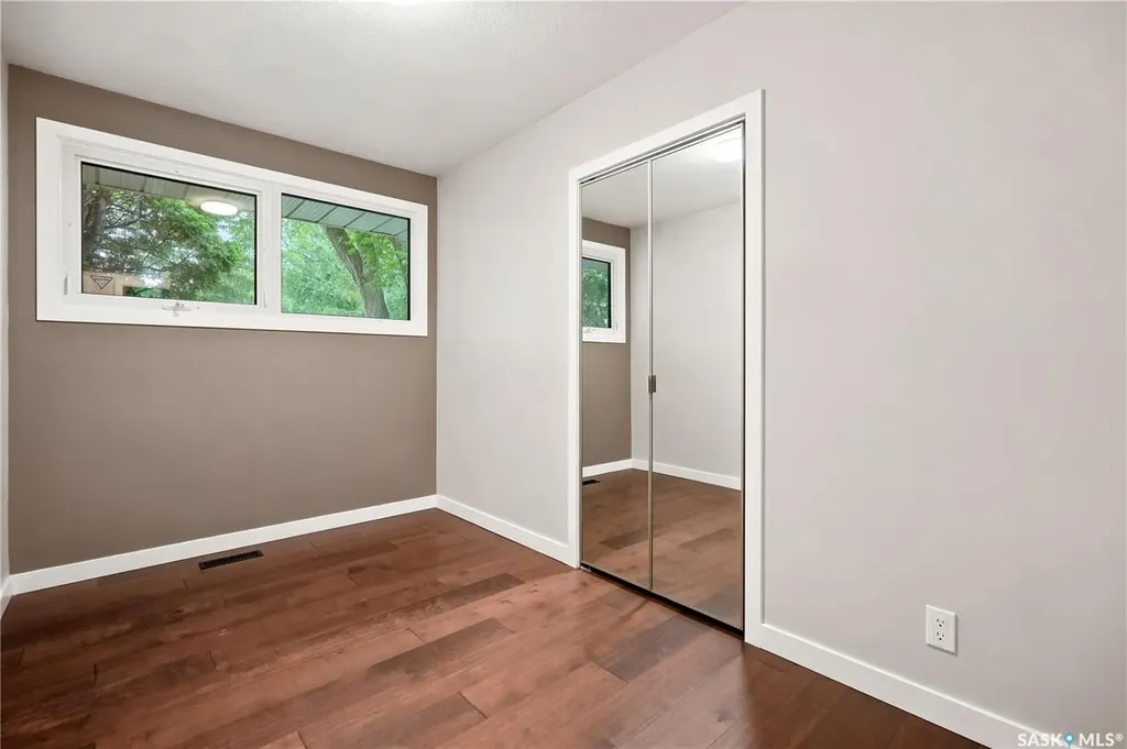 110 Mccannel Street Regina SK S4R 3V1
