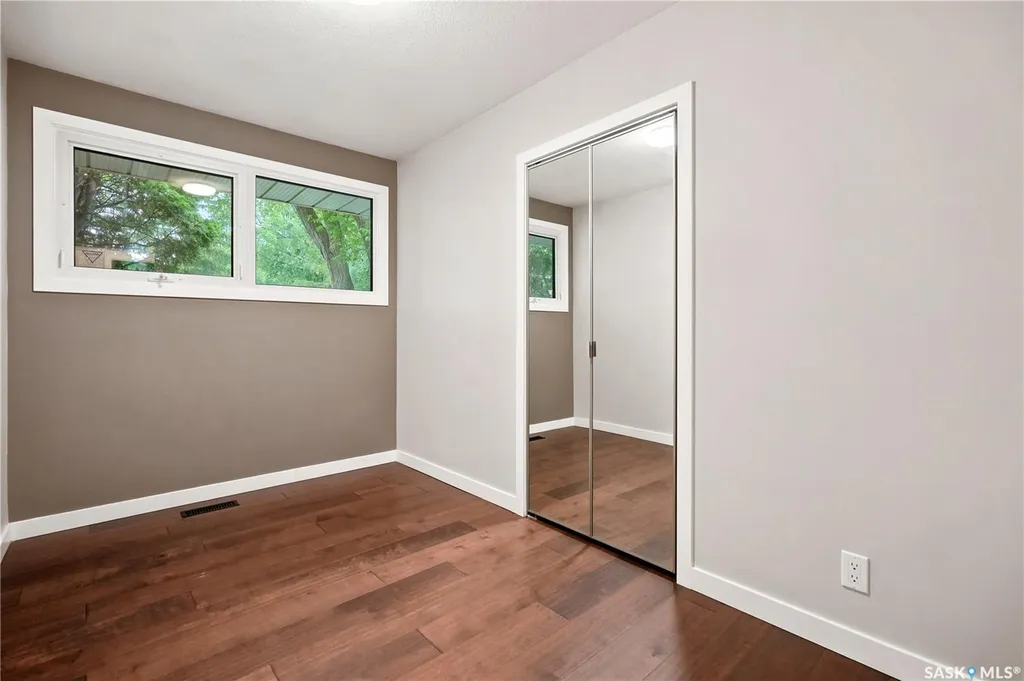 110 Mccannel Street Regina SK S4R 3V1