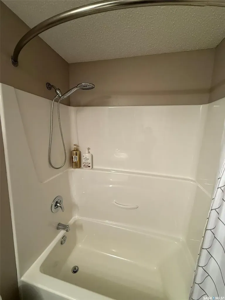 4018 3rd Street N Edam SK S0M 0V0