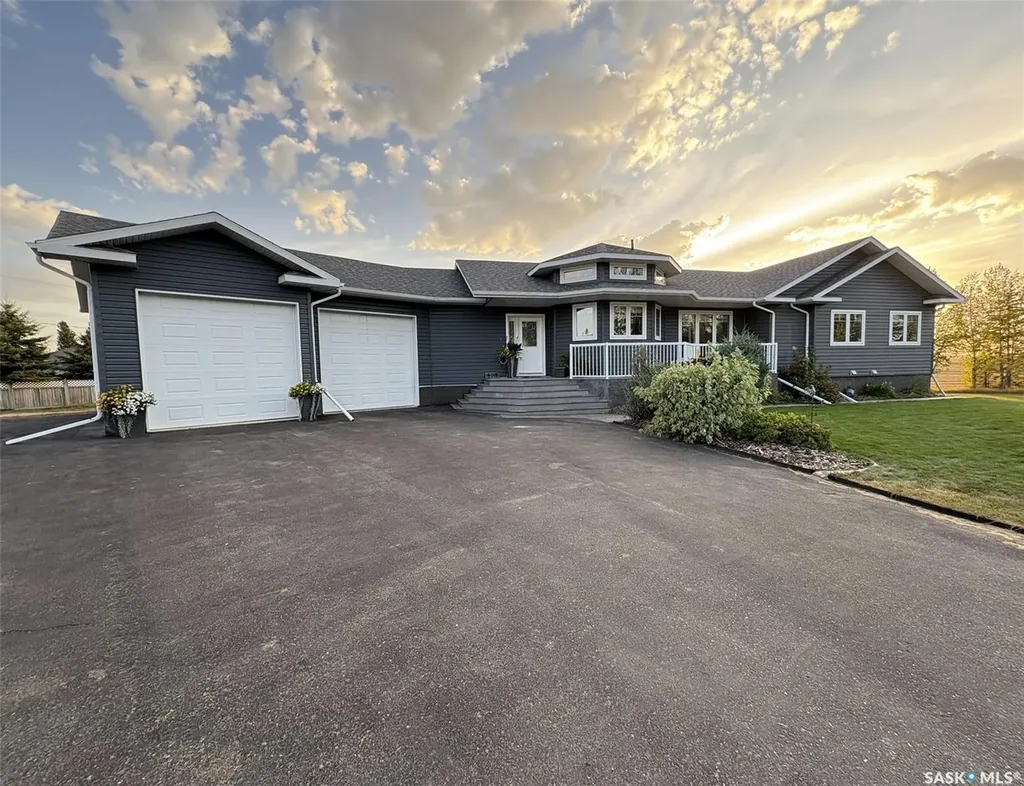 4018 3rd Street N Edam SK S0M 0V0