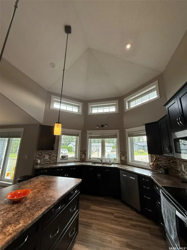 4018 3rd Street N Edam SK S0M 0V0