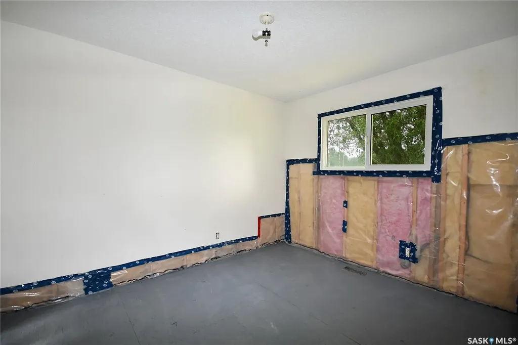 111-115 Mill Avenue N Big River SK S0J 0E0
