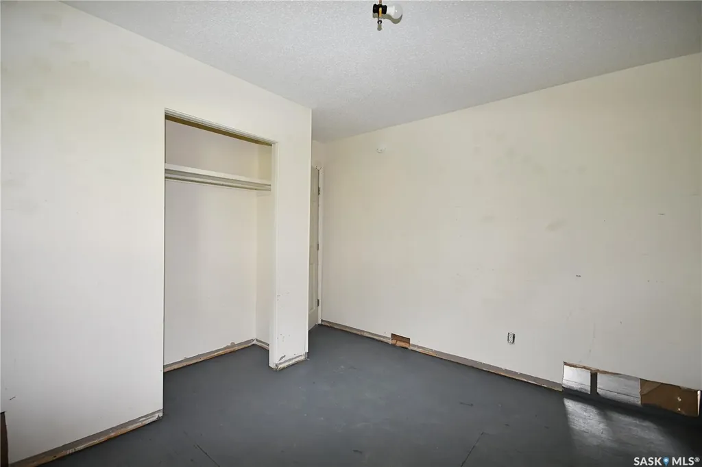111-115 Mill Avenue N Big River SK S0J 0E0