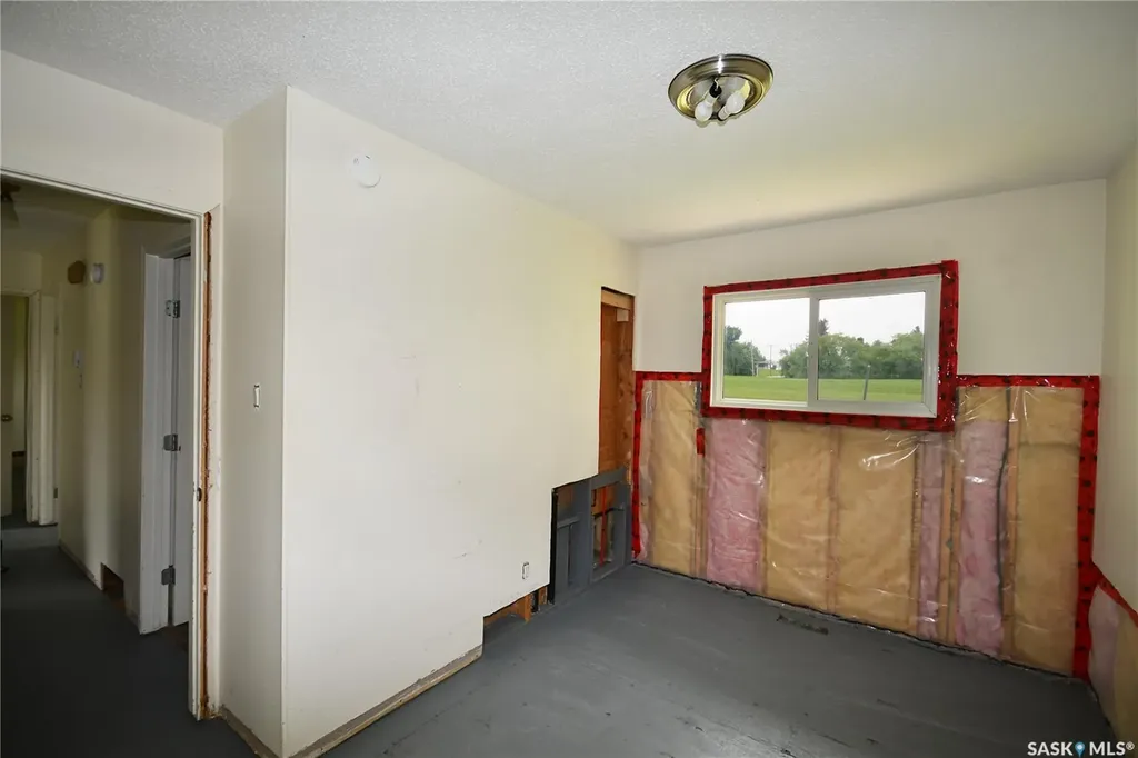 111-115 Mill Avenue N Big River SK S0J 0E0