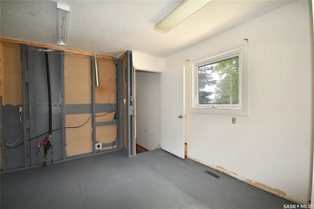 111-115 Mill Avenue N Big River SK S0J 0E0