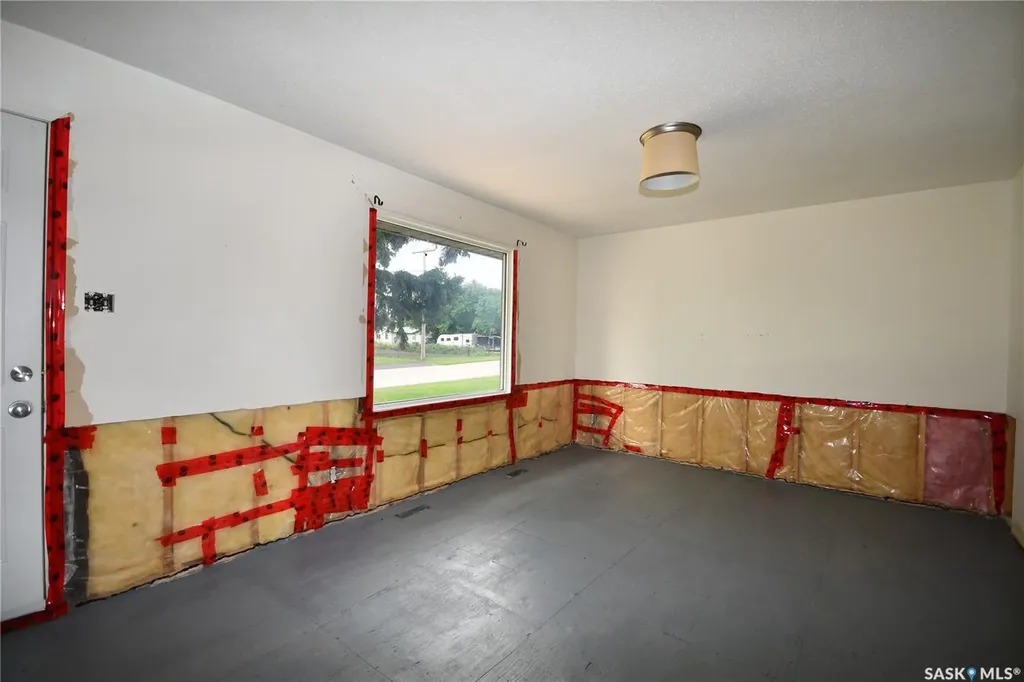 111-115 Mill Avenue N Big River SK S0J 0E0