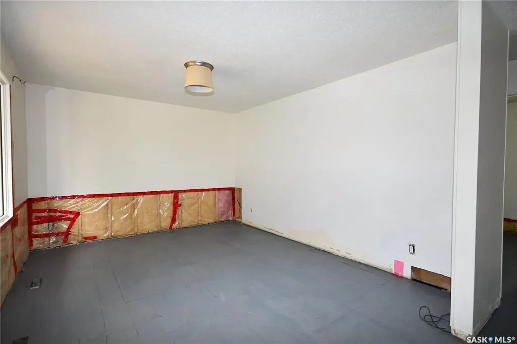 111-115 Mill Avenue N Big River SK S0J 0E0