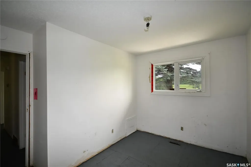 111-115 Mill Avenue N Big River SK S0J 0E0