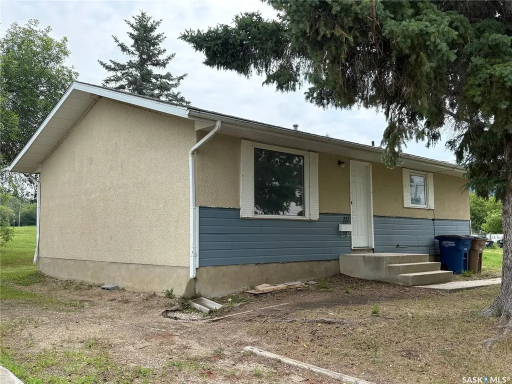 111-115 Mill Avenue N Big River SK S0J 0E0