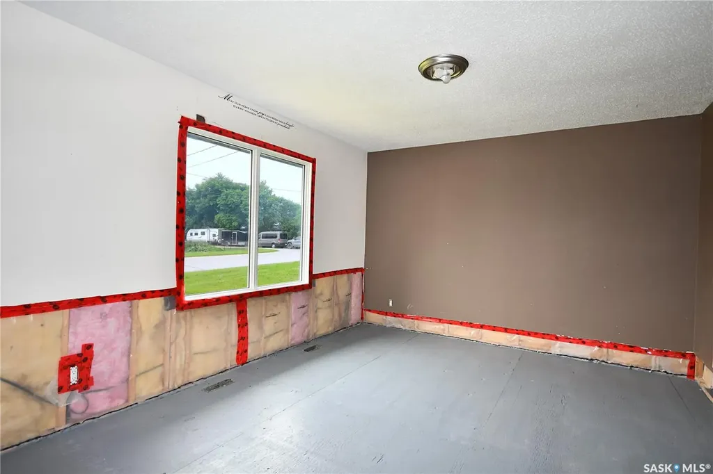 111-115 Mill Avenue N Big River SK S0J 0E0