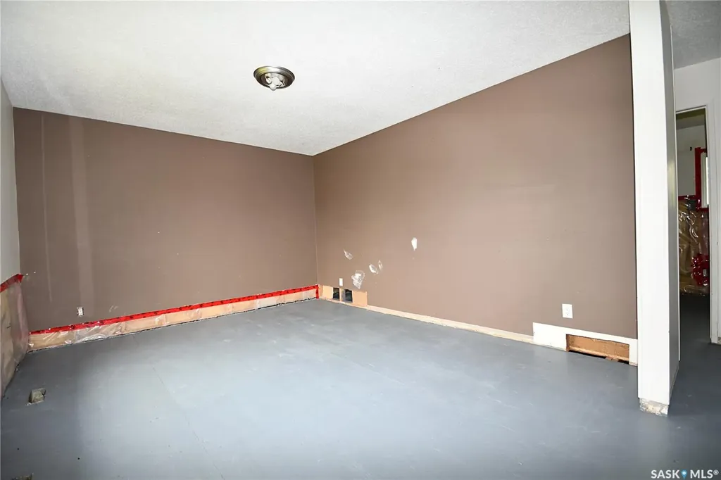 111-115 Mill Avenue N Big River SK S0J 0E0
