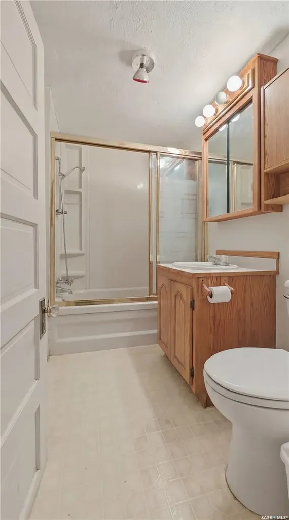 117 3rd Avenue W Rosetown SK S0L 2V0