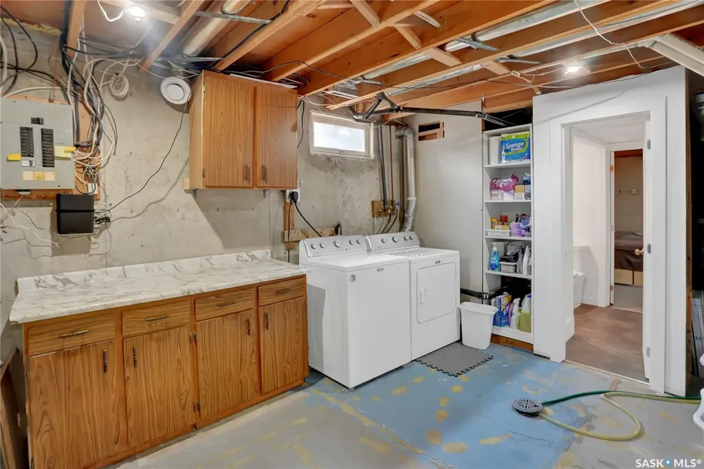 1538 Smith Street Moose Jaw SK S6H 6V8