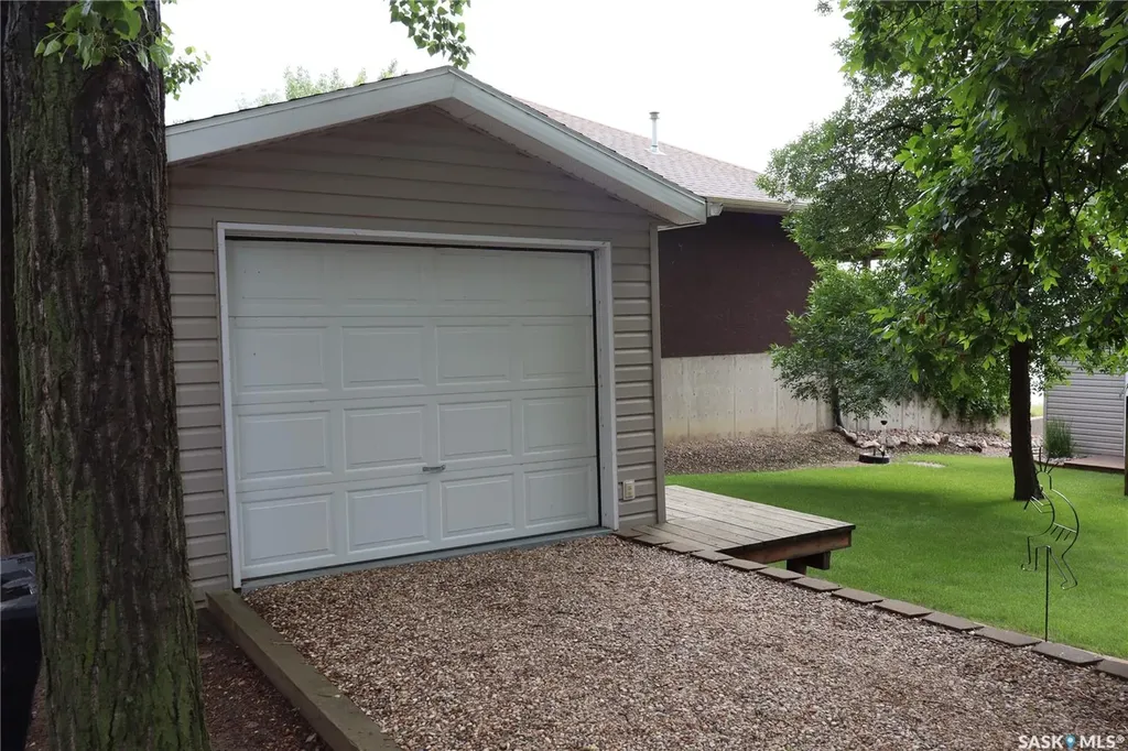 29 Mallard Street W Wood River Rm No. 74 SK S0H 2K0