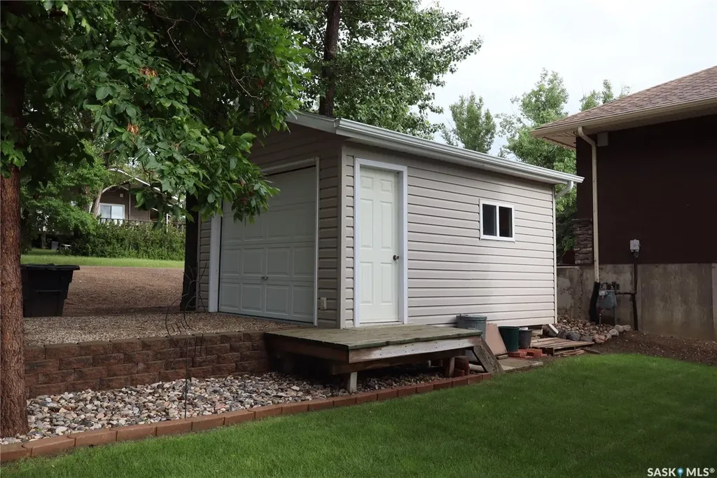 29 Mallard Street W Wood River Rm No. 74 SK S0H 2K0
