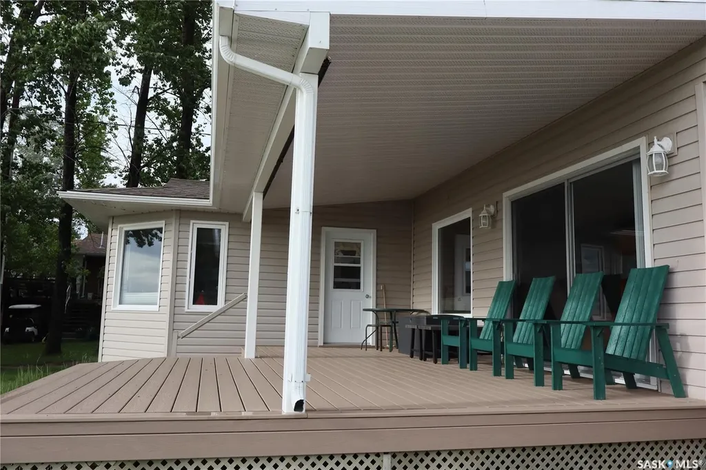 29 Mallard Street W Wood River Rm No. 74 SK S0H 2K0