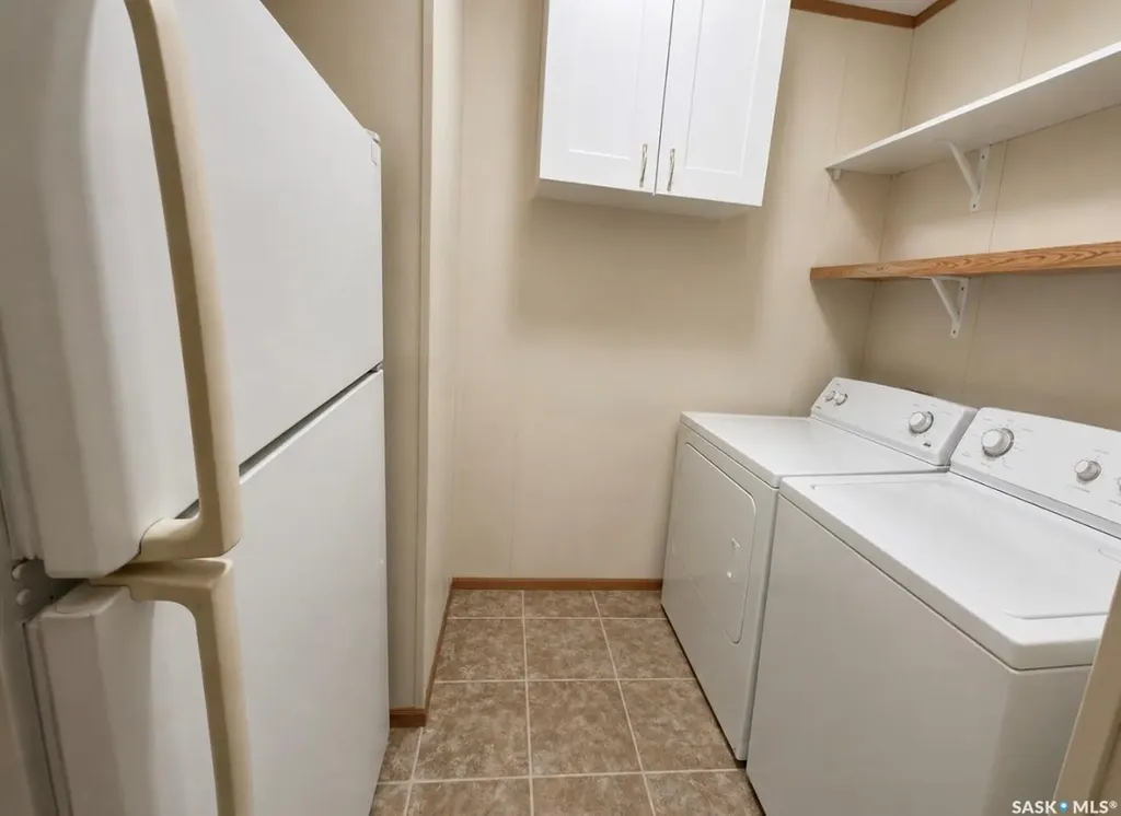 60 Pelican Street E Wood River Rm No. 74 SK S0H 2K0