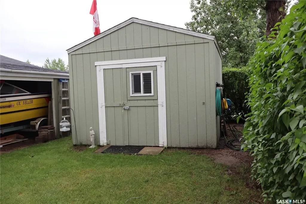60 Pelican Street E Wood River Rm No. 74 SK S0H 2K0
