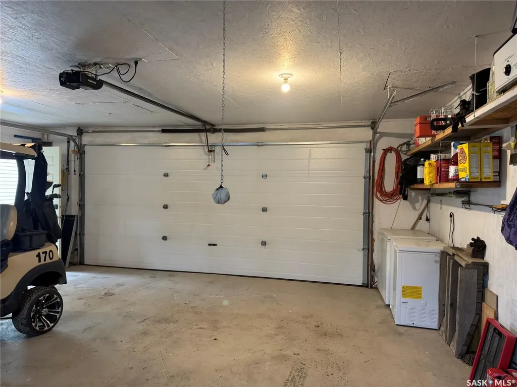 60 Pelican Street E Wood River Rm No. 74 SK S0H 2K0