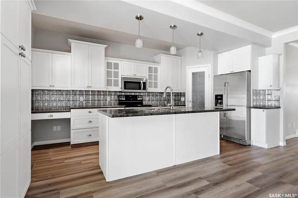 1950 Retallack Street Regina SK S4T 2J9
