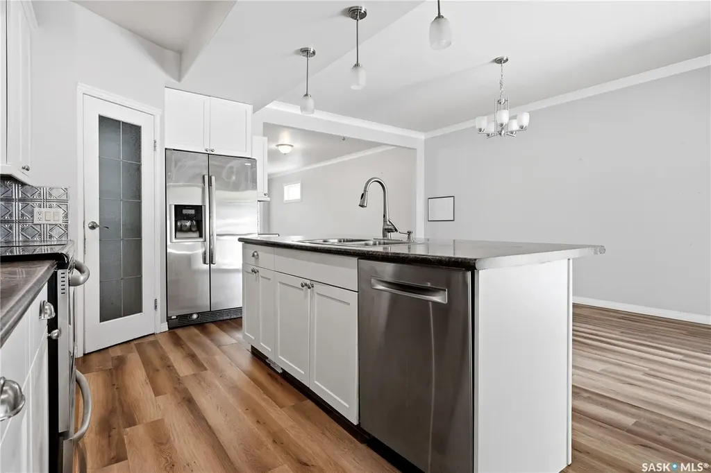 1950 Retallack Street Regina SK S4T 2J9