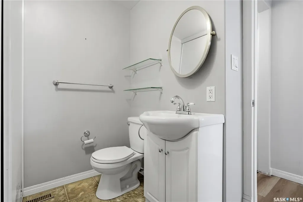 1950 Retallack Street Regina SK S4T 2J9