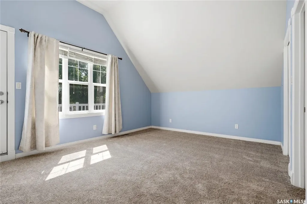 1950 Retallack Street Regina SK S4T 2J9