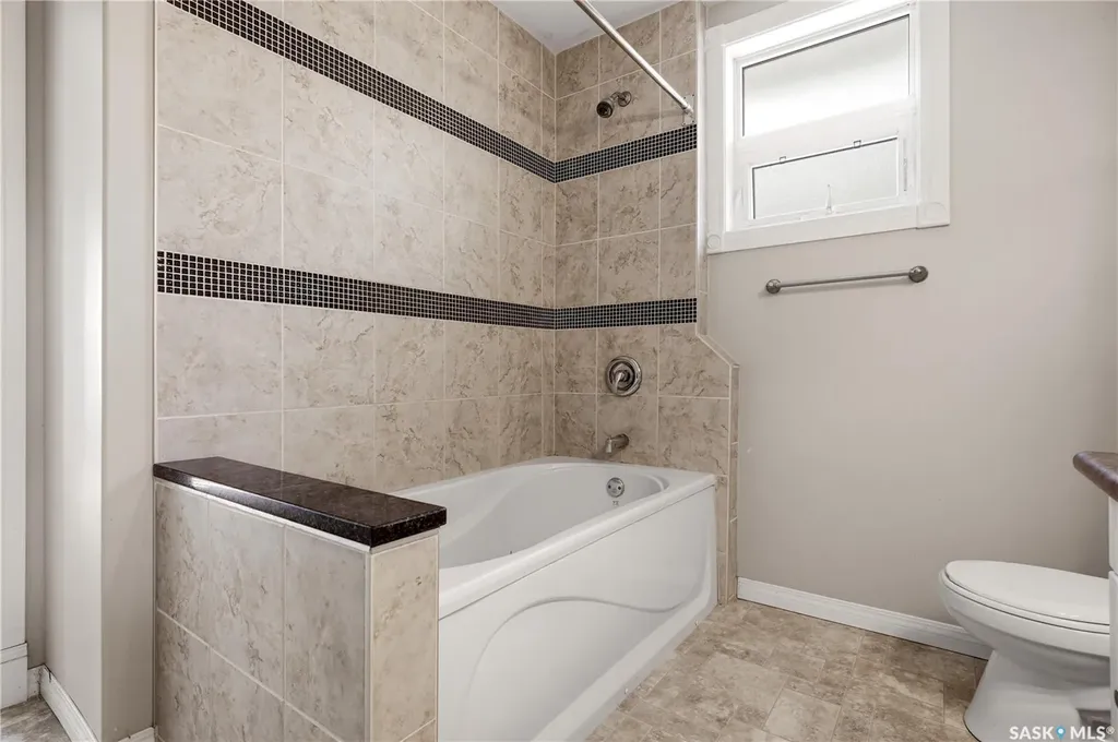 1950 Retallack Street Regina SK S4T 2J9