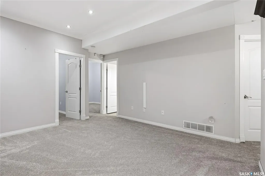 1950 Retallack Street Regina SK S4T 2J9