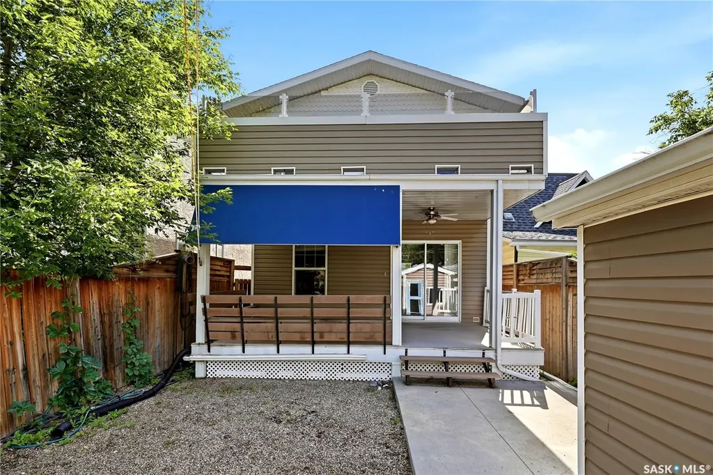 1950 Retallack Street Regina SK S4T 2J9