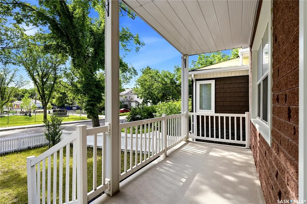 1950 Retallack Street Regina SK S4T 2J9