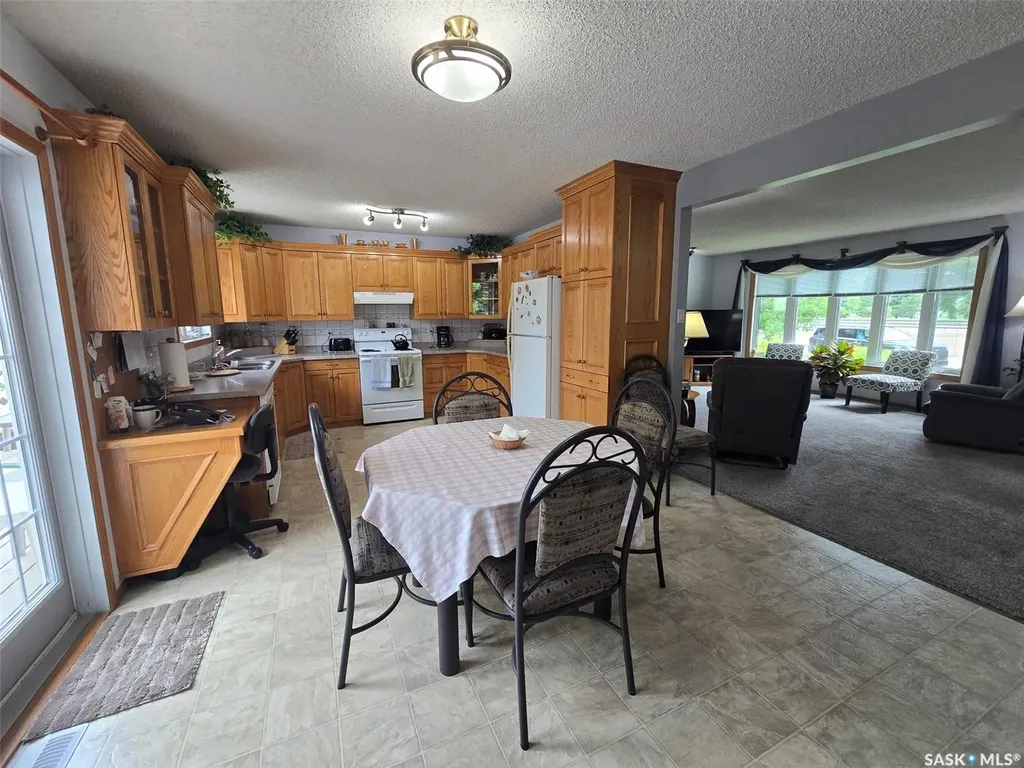 700 Saskatchewan Avenue Grenfell SK S0G 2B0